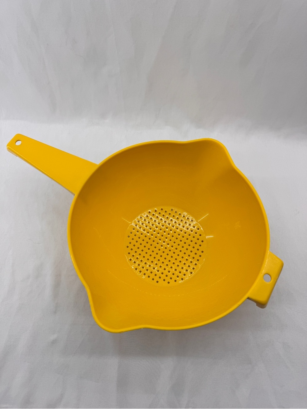 Vintage Tupperware Harvest Gold Nesting Colander Strainer Set 70s 80s Kitsch - Picture 4 of 10